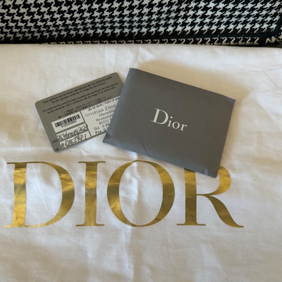 EMT 2100 Christian Dior Large Book Tote - Picture 2 of 9